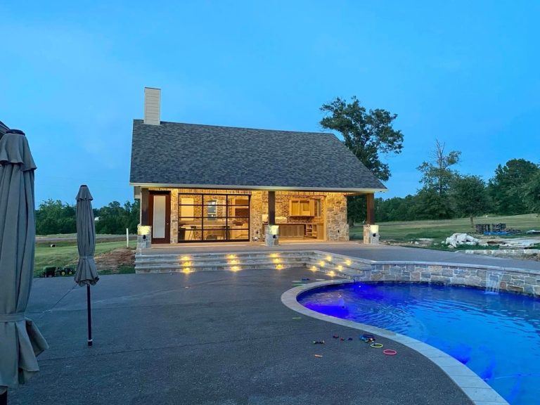 Prestigious Custom Homes 7 ME313ecaacd9a75b567d73e18578c1e5d1 768x576